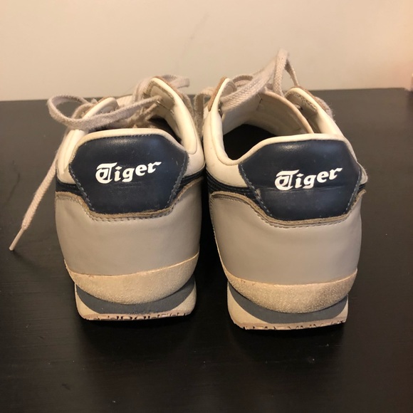 Asics - Picture 3 of 4